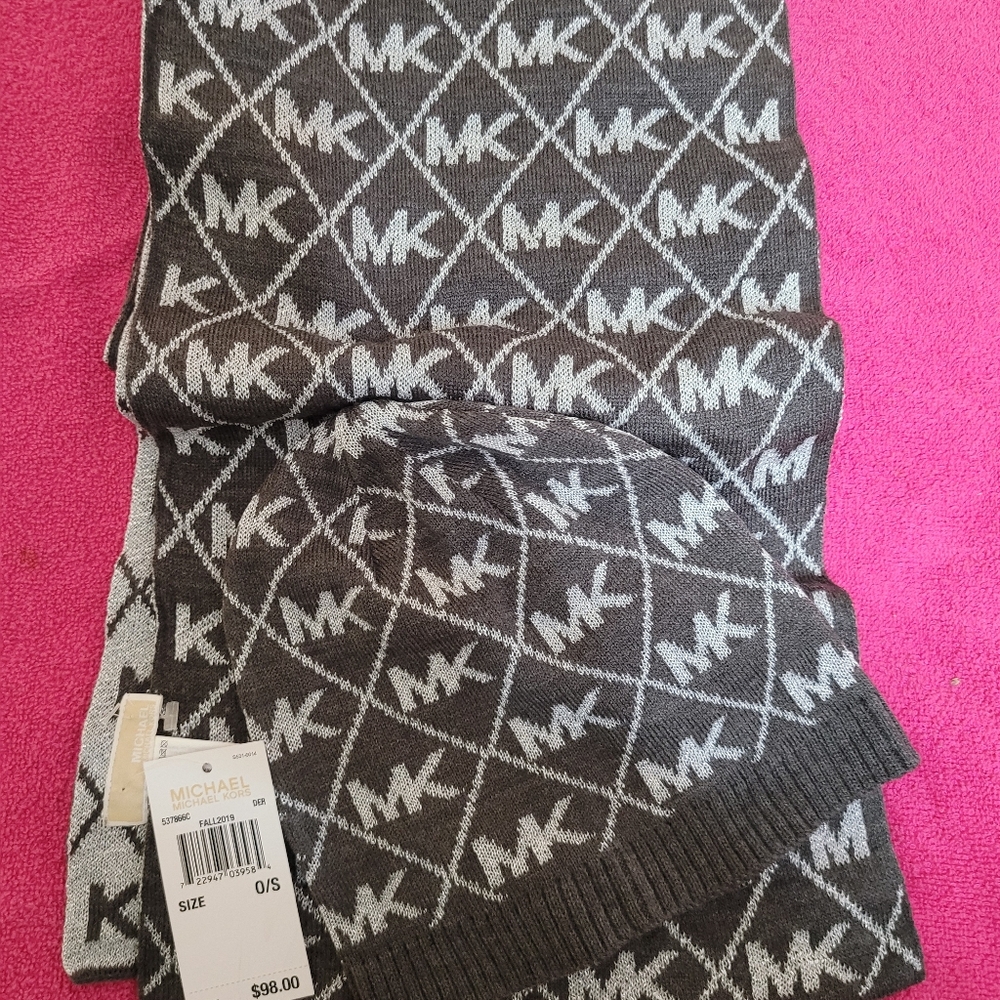 Scarf and beanie set